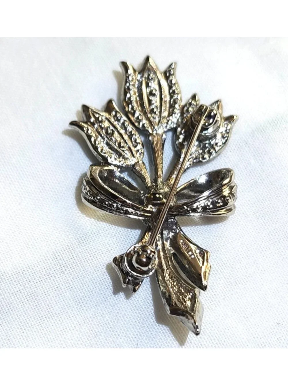 Vintage Silver Tone Floral Brooch Pink Rhinestones Bow Accent Elegant Design